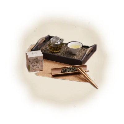 Alishan Qing Xin (High Mountain Oolong Tea)